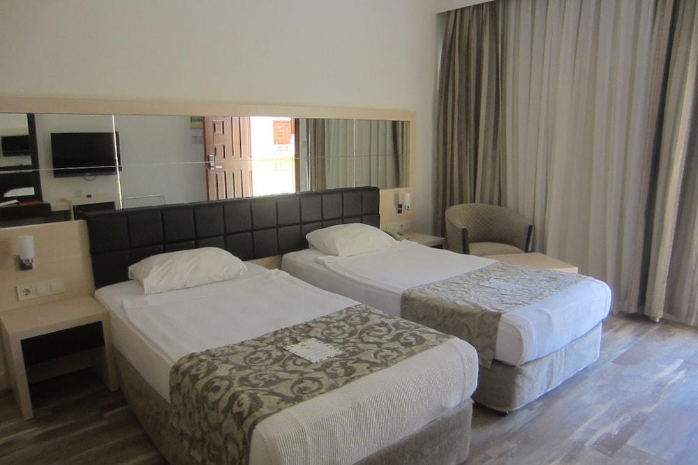 Otel Golden Lotus Kemer